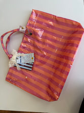 Cargar imagen en el visor de la galería, Rosa roja
