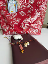 Cargar imagen en el visor de la galería, Red bandana bag
