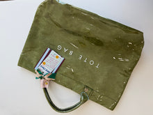 Cargar imagen en el visor de la galería, Roberta The tote Bag
