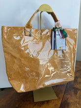 Cargar imagen en el visor de la galería, Regina the tote bag
